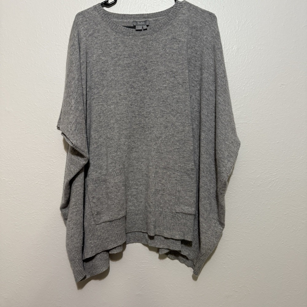 Neiman Marcus 100% Cashmere Poncho Tunic Sweater Gray‎ Front Pockets Size Small
